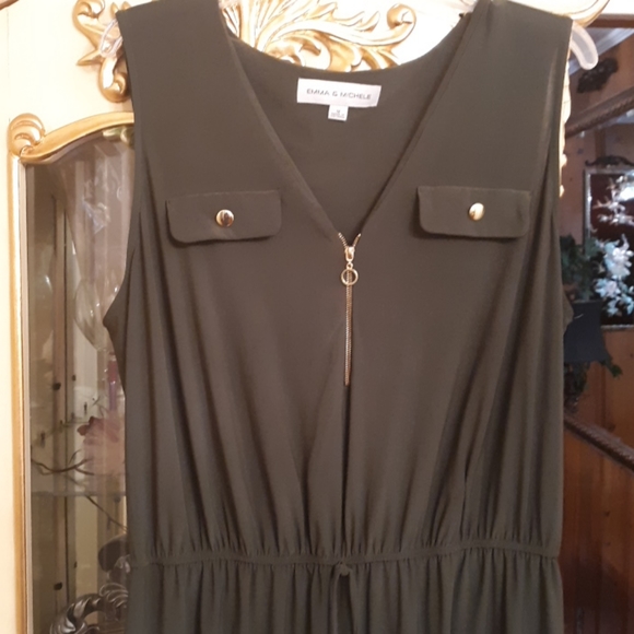 Hunter green Maxi all occasion dress - Picture 2 of 2